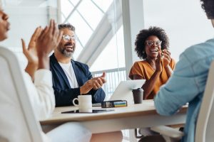 o bem estar dos colaboradores como pilar para o sucesso organizacional